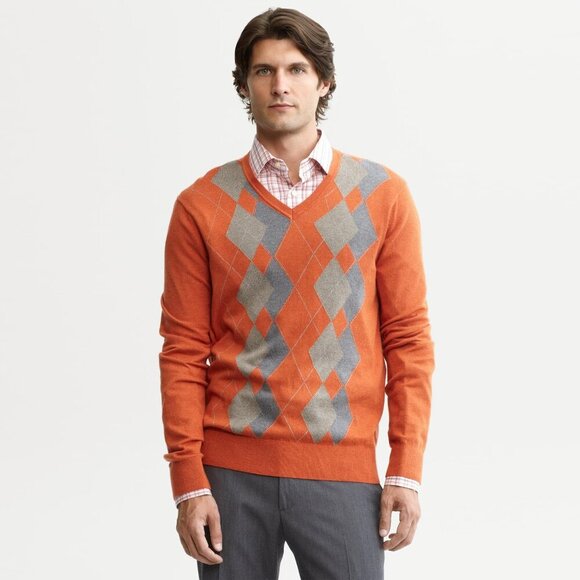 Banana Republic Silk Cashmere Argyle V-Neck Pullover Sweater, Cayenne Orange, M - Picture 1 of 8